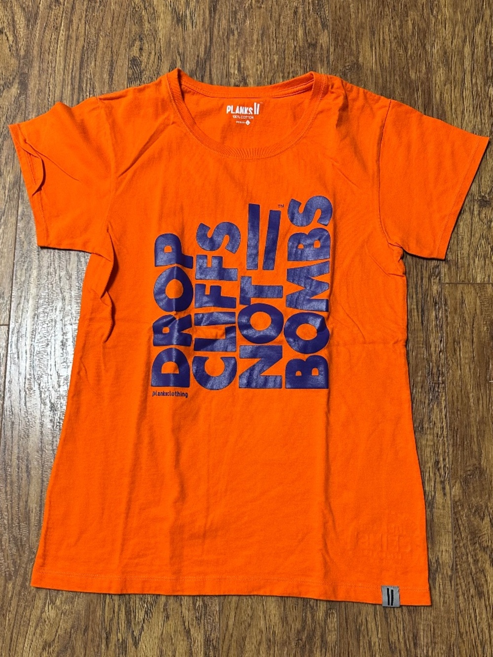 Planks || Skiing "Drop Cliffs Not Bombs" Women's 100% Cotton T-Shirt Size Large